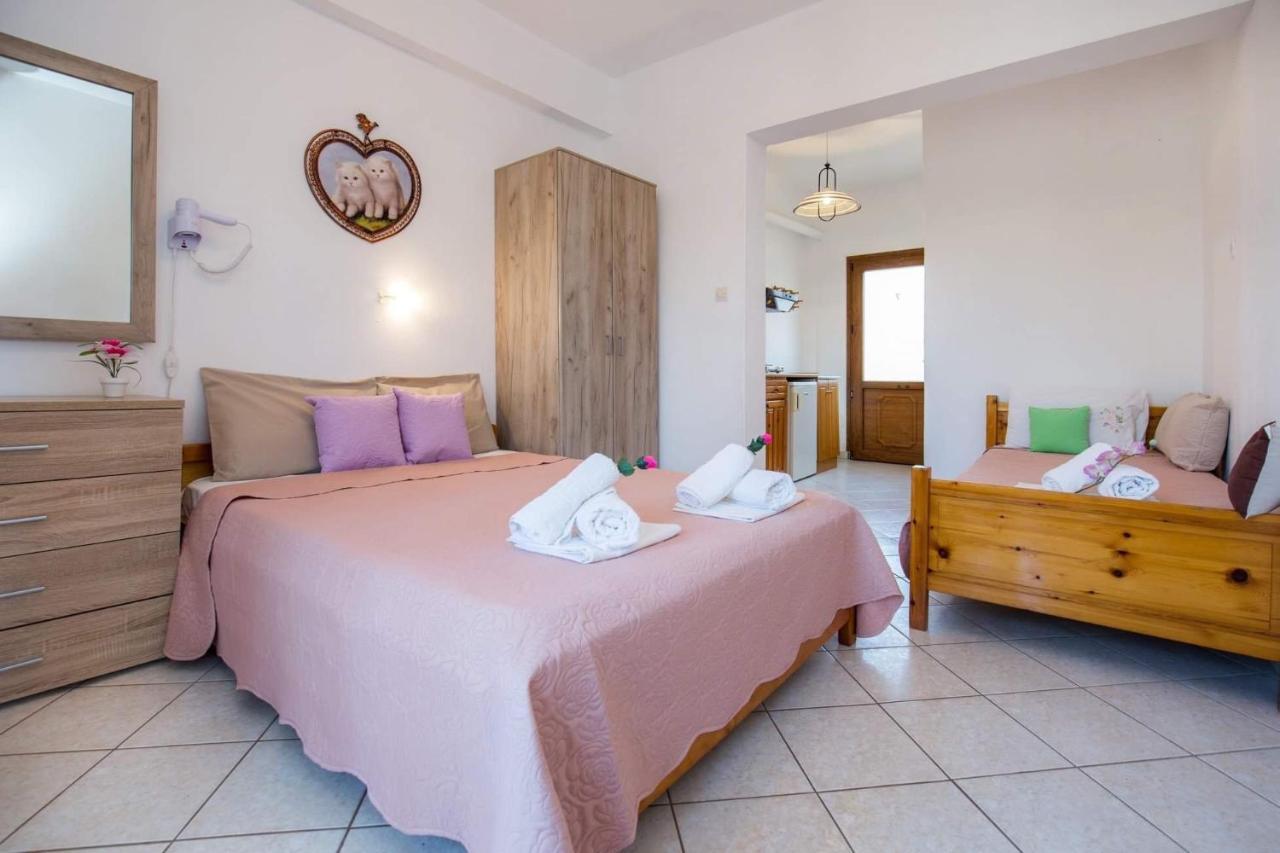 Studios Litsa Пефкари Экстерьер фото