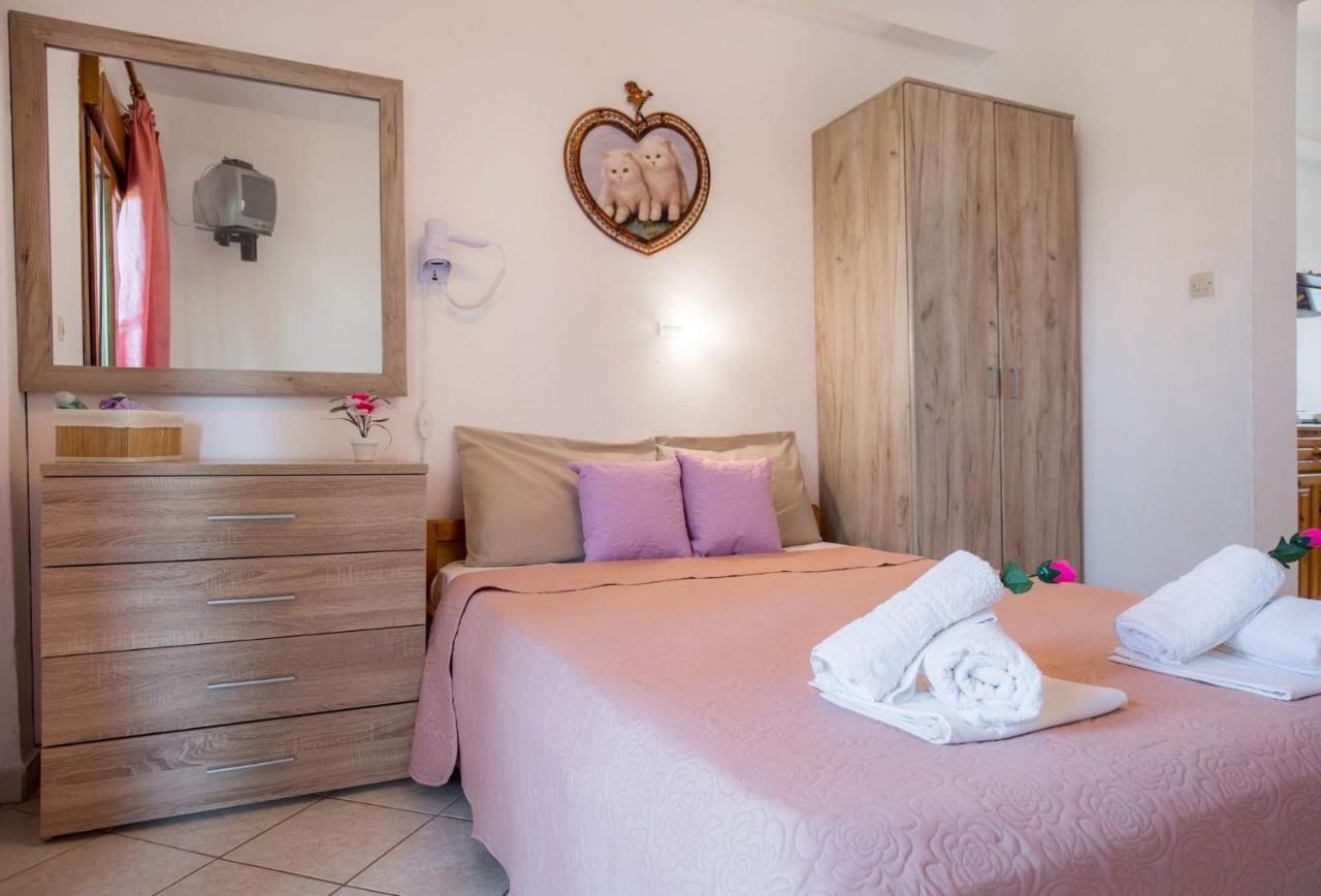 Studios Litsa Пефкари Экстерьер фото