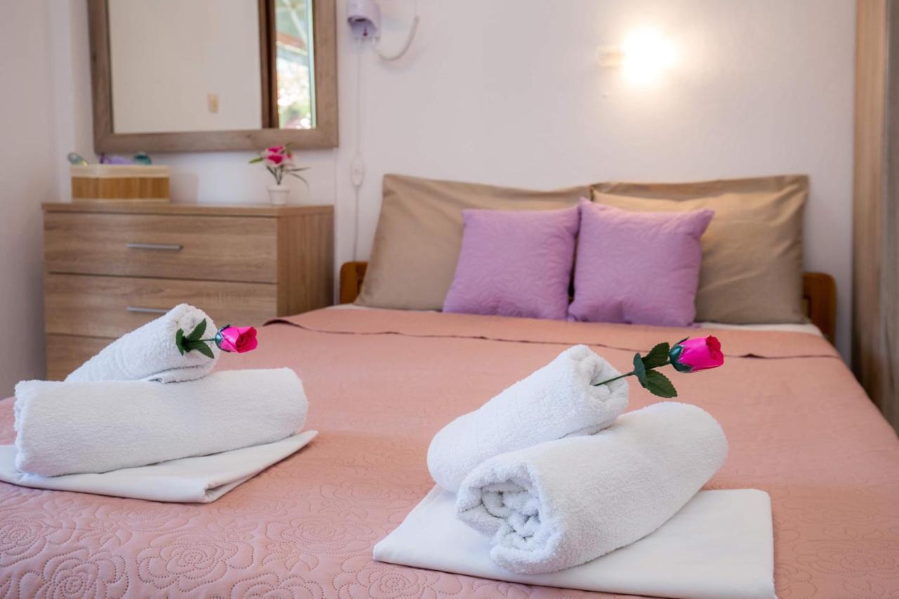 Studios Litsa Пефкари Экстерьер фото